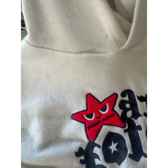 Y2K White Fleece Pullover Hoodie | Gothic Script & Angry Star Appliqué (Size M) - Picture 10 of 12